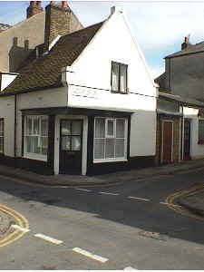 Ice cream shop in Middle Street